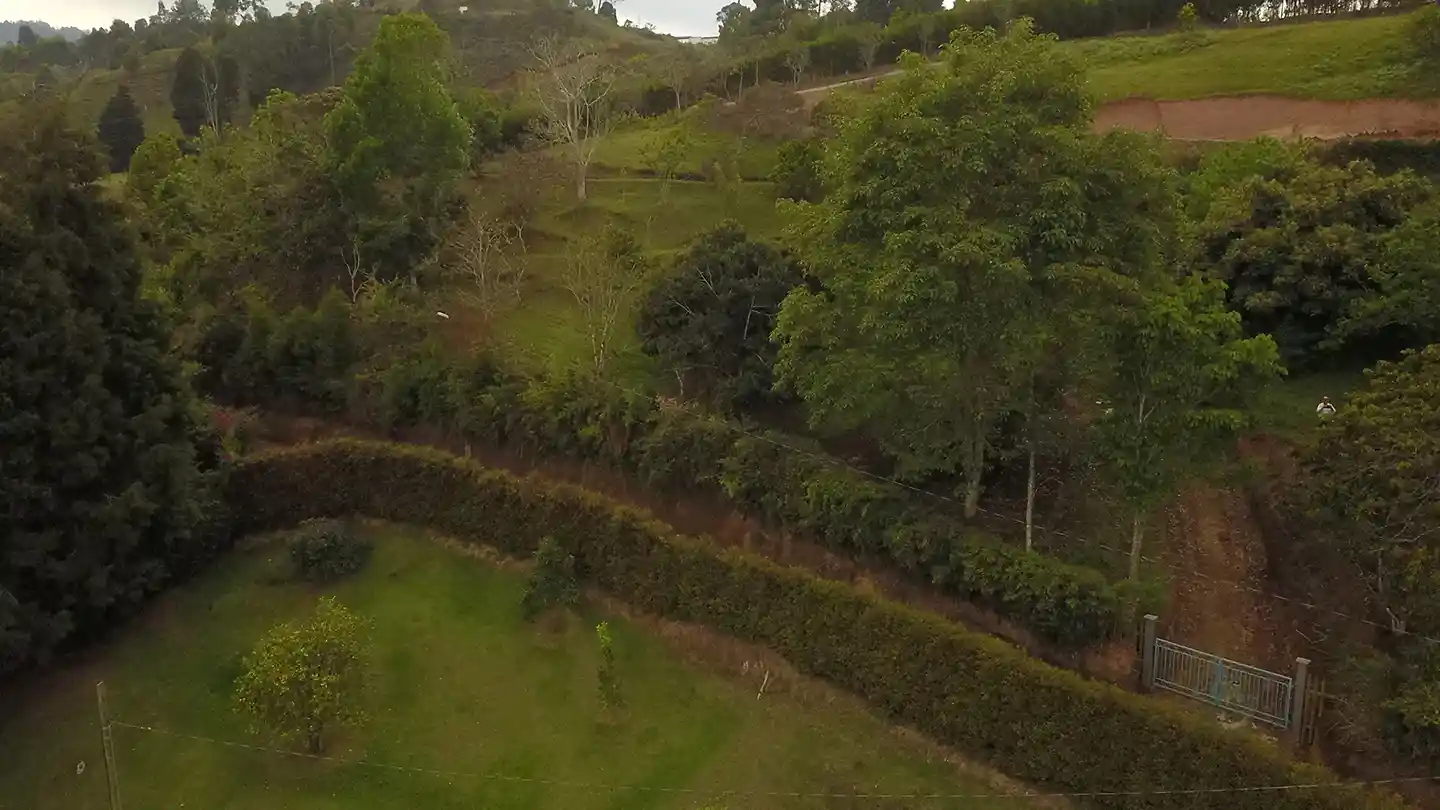 Lote independiente de 1.880 m2 en San José, Guarne | Sector Variante Aeropuerto JMC