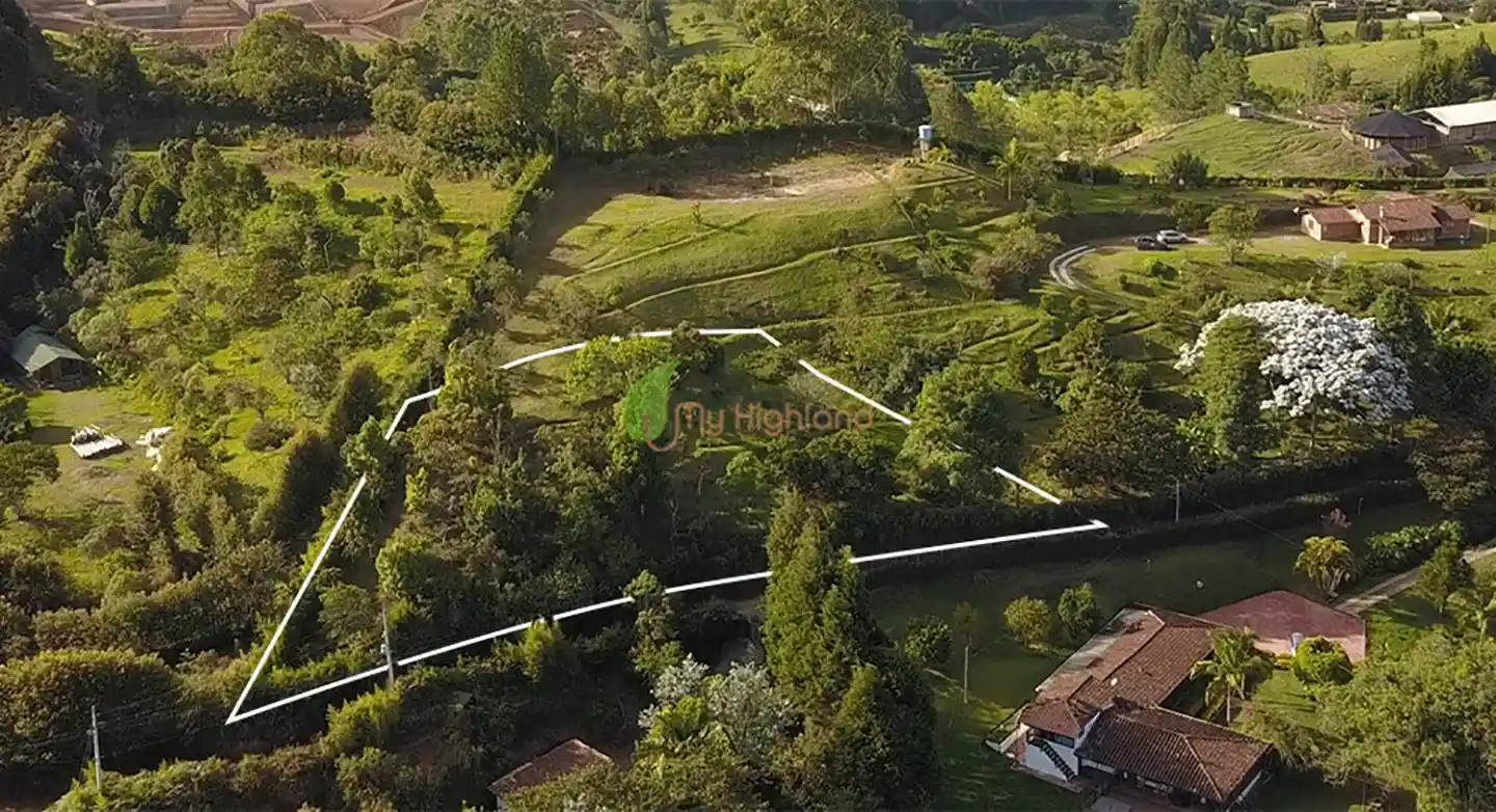 Lote independiente de 1.880 m2 en San José, Guarne | Sector Variante Aeropuerto JMC