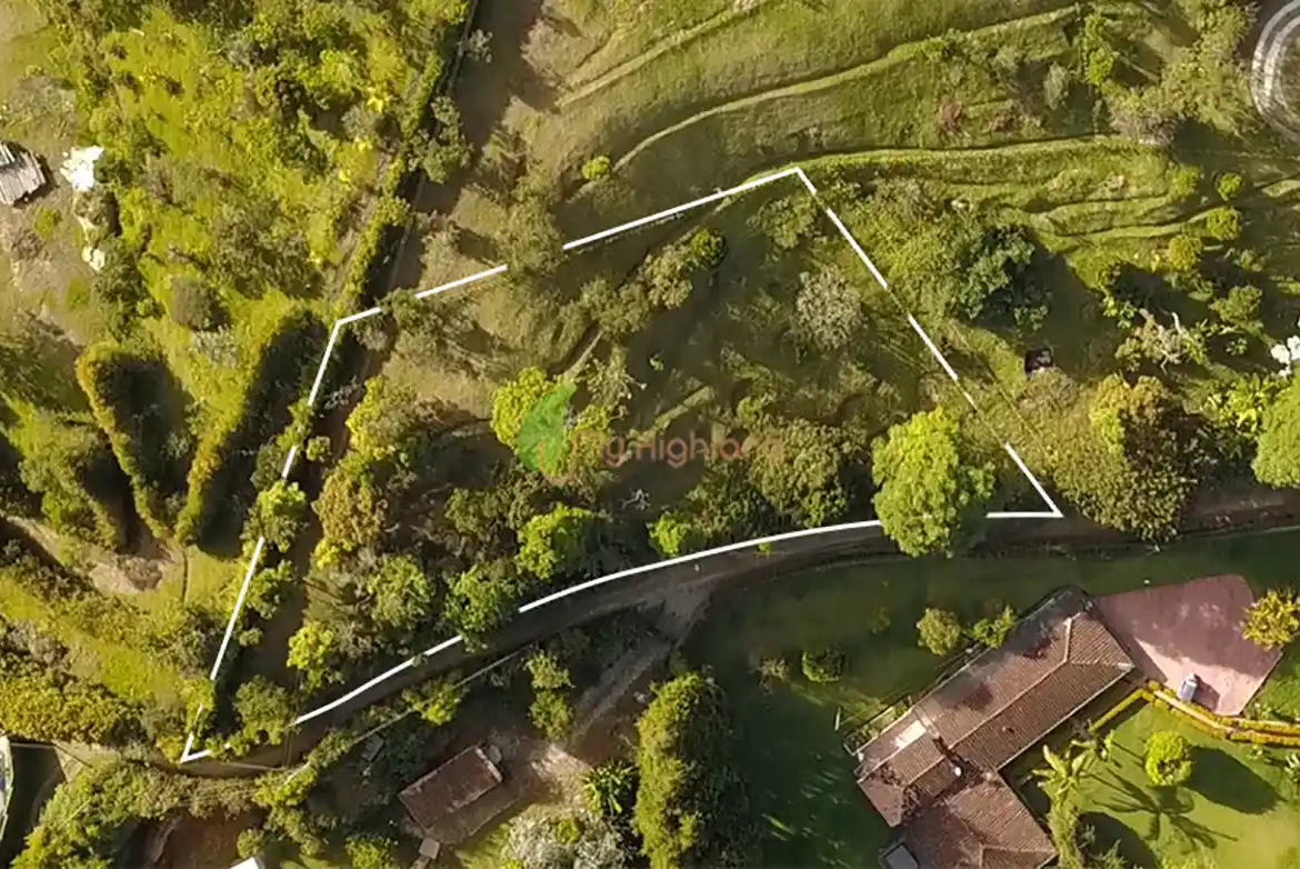 Lote independiente de 1.880 m2 en San José, Guarne | Sector Variante Aeropuerto JMC