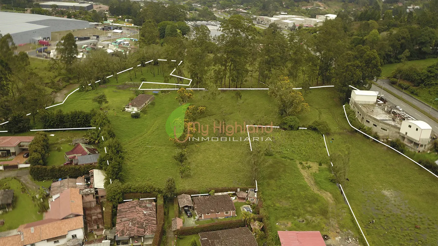 Lote-industrial-de-31.062-m²-sobre-la-Autopista-Med–Bog-
