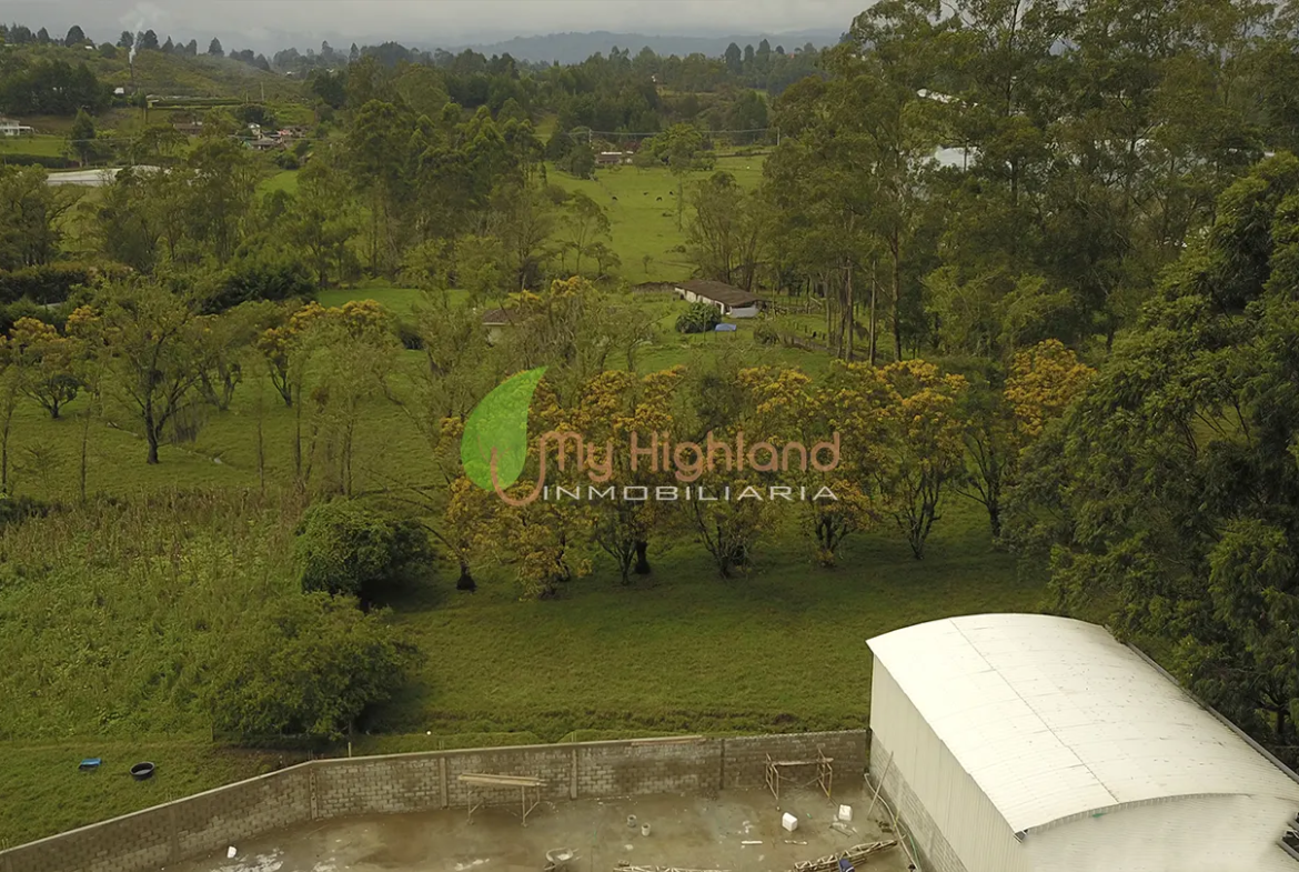 Lote industrial de 31.062 m2 sobre la Autopista Medellín–Bogotá